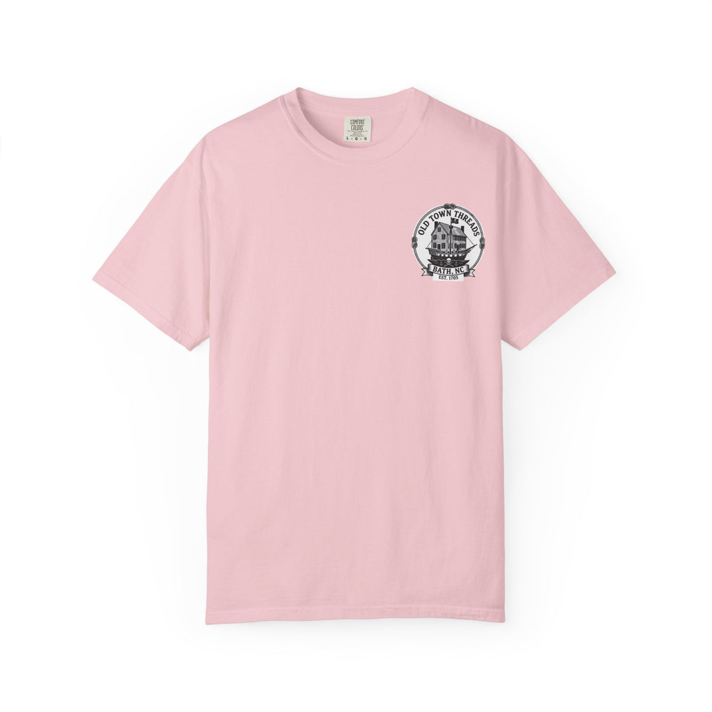 Bath, NC Waterfront Kayak & Sail Graphic T-Shirt