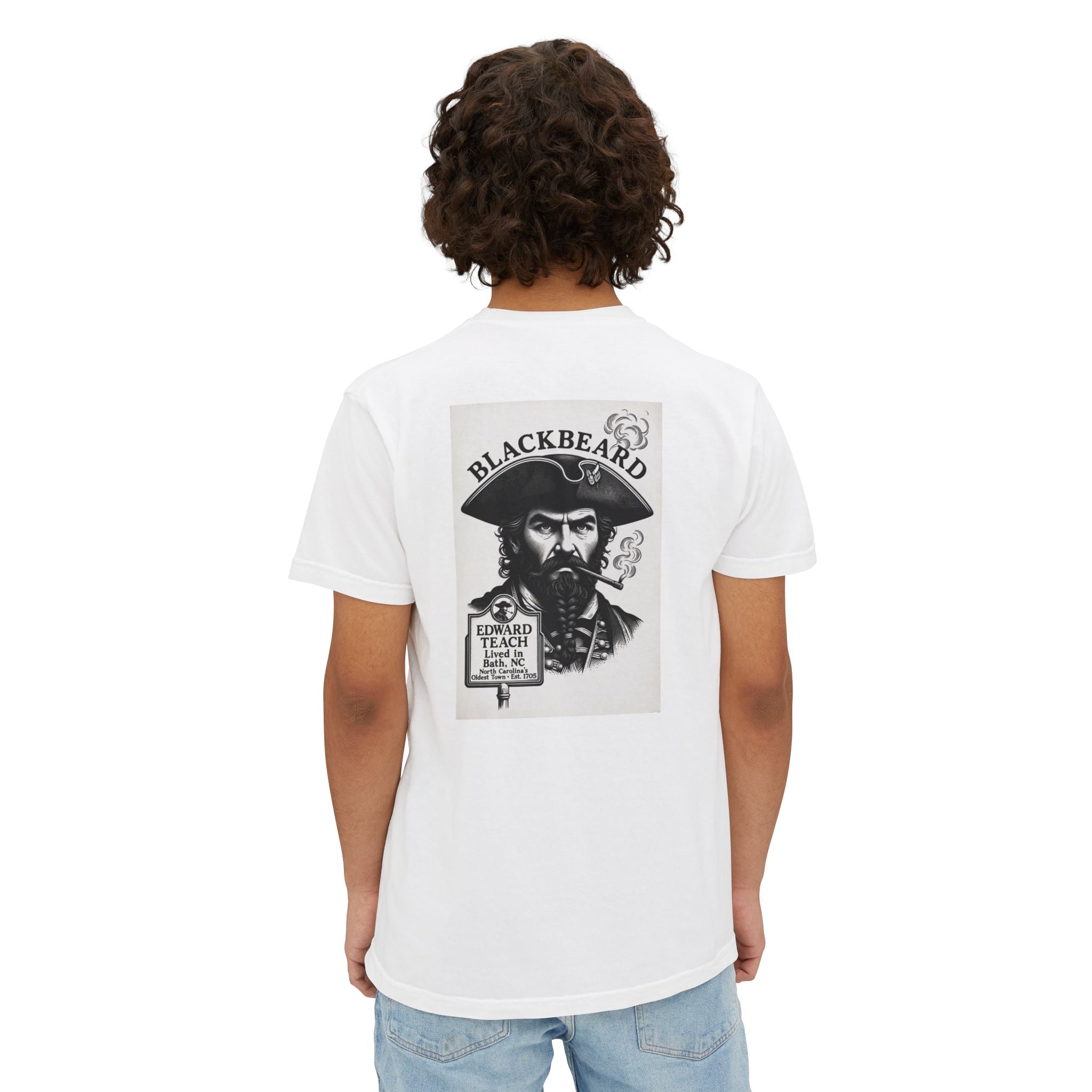Blackbeard Pirate Pocket T-Shirt — Vintage Pirate Graphic Tee